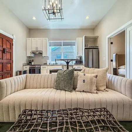 Apartment The Apache Plume At The Hesch House - Prime Location In The Railyard Art's District