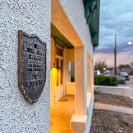 The Apache Plume At The Hesch House - Prime Location In The Railyard Art's District Apartment Santa Fe