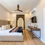 The Apache Plume Suite At The Hesch House - Prime Location In The Railyard Art\'S District